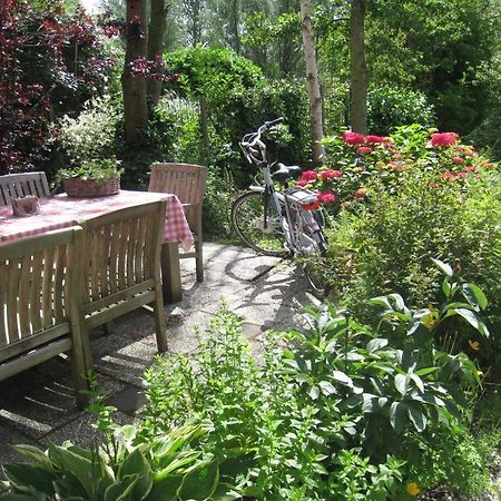 カペレ・アーン・デン・エイセル Janz Bed & Breakfast エクステリア 写真